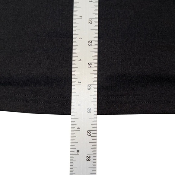 NWT Black T-Shirt with Red Glitter Lips Plus 4X - Picture 14 of 14